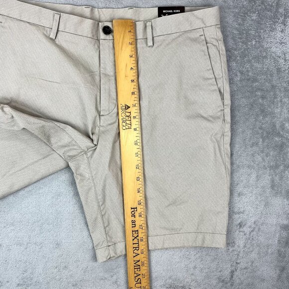 NWT Michael Kors Stretch Spring 1 Khaki Shorts Tan Herringbone Business Casual - Picture 10 of 10